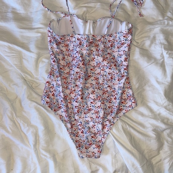 shein one piece - Picture 6 of 6